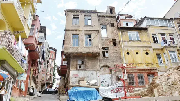 Bülbül Korsan Taksi